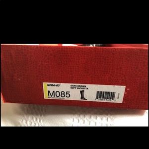 Donald J Pliner Boots